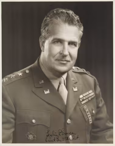 Leslie Groves